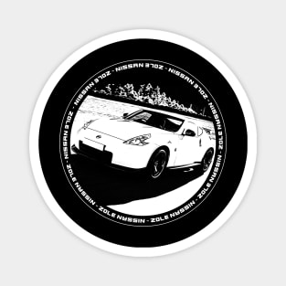 NISSAN 370Z NISMO Black 'N White 4 (Black Version) Magnet